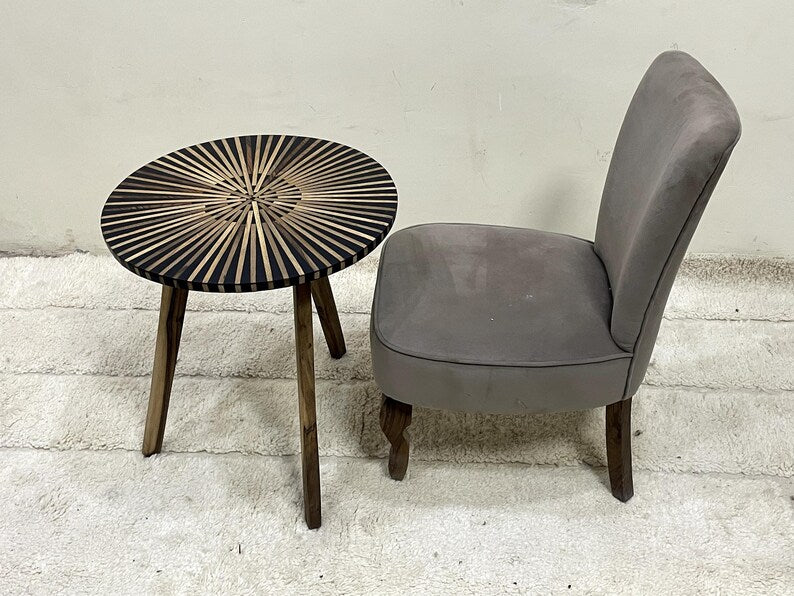 Handmade Walnut and Resin Side Table – Modern Mid-Century Round Accent Table for Elegant Interiors