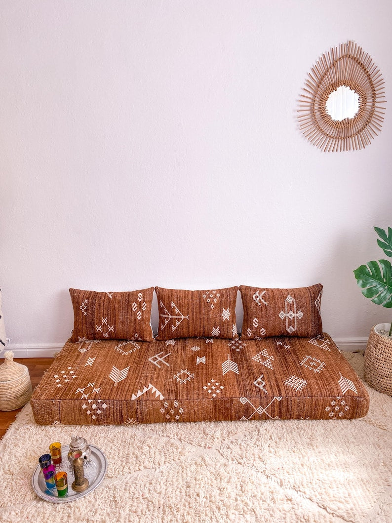 Moroccan Floor Sofa – Unpadded Kilim Wool Cushion Set with Pockets