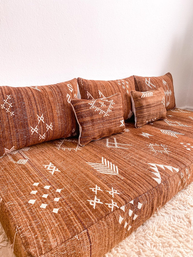 Moroccan Floor Sofa – Unpadded Kilim Wool Cushion Set with Pockets